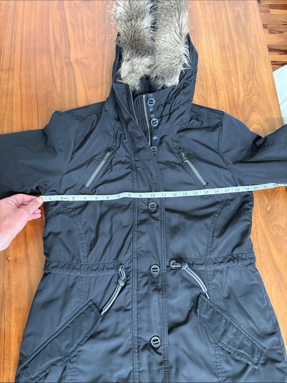 Athleta Primaloft Peak Parka Black Faux Fur Trim Hooded Coat Jacket Size Small - Picture 9 of 9